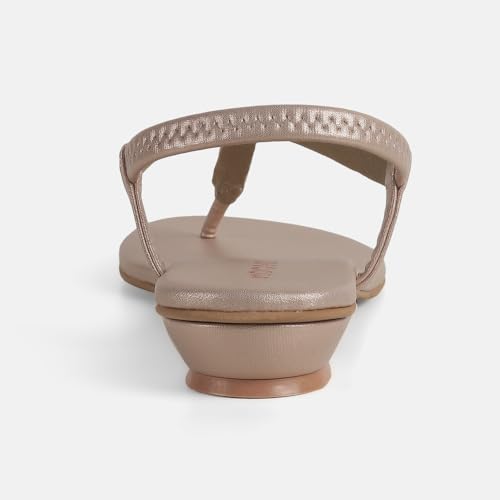 Image of Mochi Women's Flat Sandals