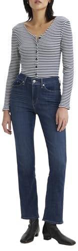 Levi's Women's Classic Straight Jeans (Standard and Plus), Lapis Dark Horse (Waterless), 30 Regular