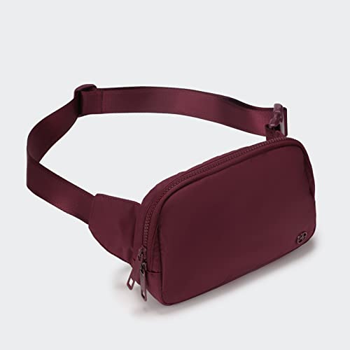 Image of Pander Belt Bag Large 2L, Nylon Fanny Pack Purse for Women and Men with Adjustable Strap