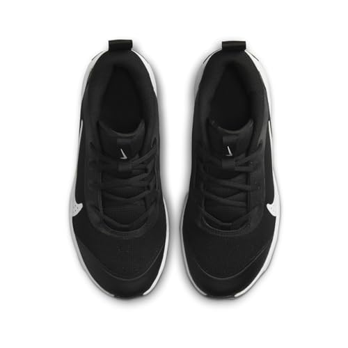 Nike Kid's Omni Multi-Court Shoes3