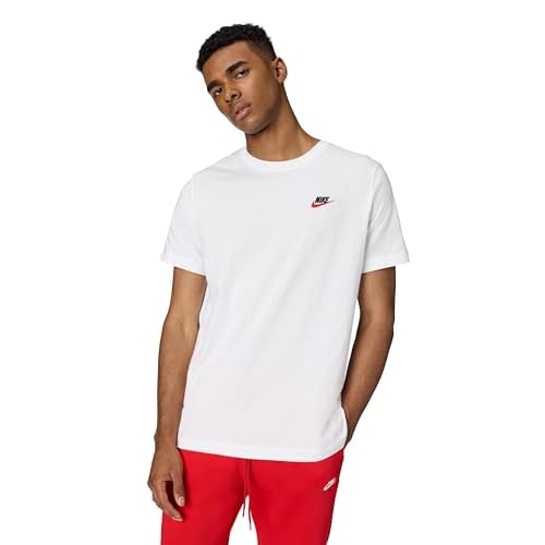 Nike Men’s Sportswear Club T-Shirt