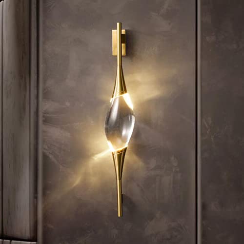 Applique en verre et laiton pour créer une ambiance cosy dans votre chambre