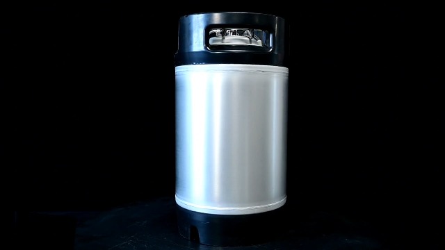 Amazon.com: TWELVETAP 5Gal/19L Beer Keg Corny Tank 304