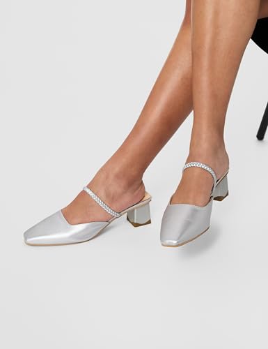 Image of Metro Women's Froh Feet Fashionable Block Heel Mules Featuring a Square Toe Design,