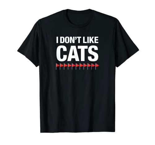 Meme I Don't Like Cats Drapeau rouge T-Shirt Cover