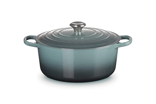 Image of Le Creuset Signature 21177283602430 Cast Iron Casserole Dish with Lid, Diameter 28 cm, Round, Suitable for All Types of Cookers and Induction, Volume: 6.7 L, 6.125 kg, Ocean