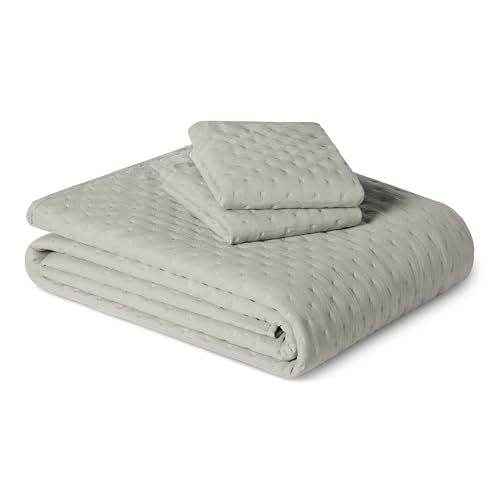 Image of Amazon Basics Brushed Microfiber Quilt Set, Extra Soft with Natural Texture, 3-Piece, Queen /Full, Grey