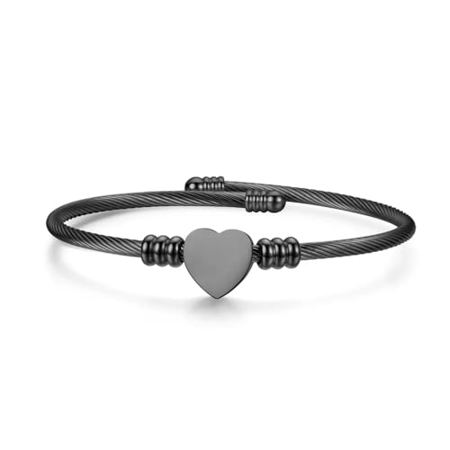 Bracelet en forme de coeur femme à porter au quotidien avec style