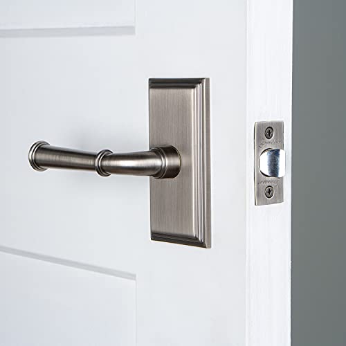 Image of Grandeur 825349 Carre Plate Privacy with Georgetown Lever in Antique Pewter, 2.375