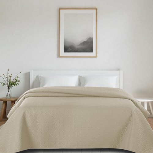 MERCURY TEXTIL- Colcha Bouti Lisa, para Verano y Entretiempo 100% Poliéster. Cubre Cama Fina, Ligera y Suave. (Camel, Cama 90)
