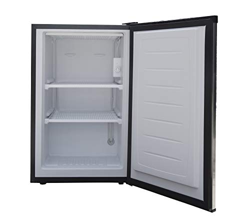 Magic Chef MCUF3S2 3.0 cu. ft. Upright Freezer in Stainless Steel on Fridge.com
