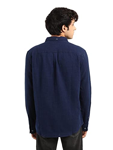 Image of Levi's Men's Self Design Slim Fit Shirt