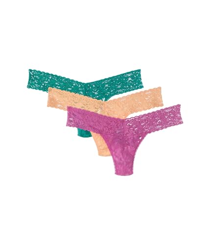 Image of hanky panky - Signature Lace Low Rise Thongs for Women | Lacy Lingerie Underwear | 3 or 5 pack