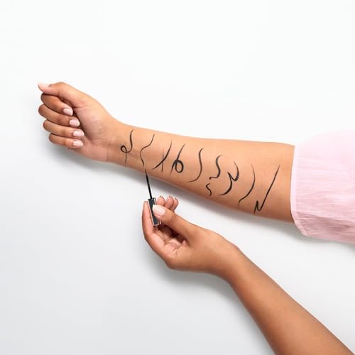 ESSENCE EYELINER LIQUIDO - Image 4