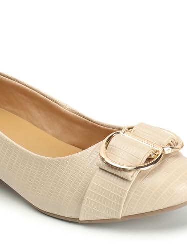 Image of Carlton London Women's Textured Round Toe Block Heel Pumps