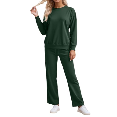 Ensemble sport femme deux pièces pour rester élégante et au chaud à la maison