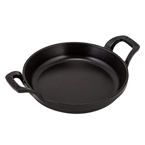 [ �X�g�E�u �� ] Staub ���E���h �X�^�b�J�u���f�B�b�V�� 16cm �O���^���M IH�Ή� �z�[���[ ������� �I�[�u���M 1301623/40509-553-0 �u���b�N Round Stackable Dish black [���s�A���i]