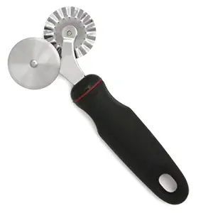 Norpro Grip-EZ Pastry and Ravioli Wheel