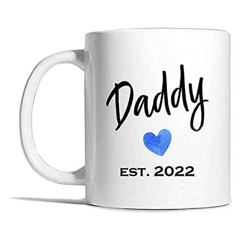 Daddy Mug, Daddy Est 2022 Mug - Risk-A Designs, Daddy Gift, New Parent Gift, Fathers Day Gift, dad to be Gift, Pregnancy Reveal, Father to be, Daddy to be Gift, Mens Gift Cover