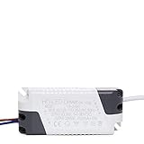 El Driver No Dimable es una alternativa en fuente de alimentación para luminarias LED.El funcionamiento de los drivers para LEDs de alta potencia es muy sencillo. Una vez alimentado, la corriente a la salida se mantendrá constante, y la tensión se regulará automáticamente.Su pequeño tamaño los hace muy prácticos a la hora de conectar y colocar en cualquier espacio.
