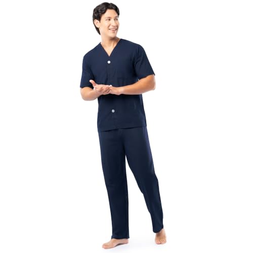 Image of Fruit of the Loom Men's Broadcloth Short Sleeve Top and Long Pants Pajama Set