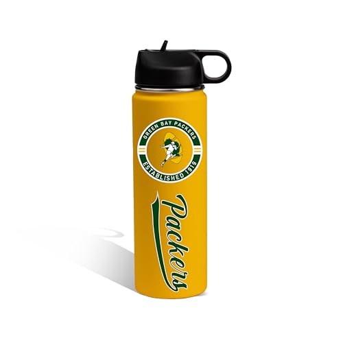 The Memory Company Officially Licensed 22oz Rubberized Water Bottle Green Bay Packers