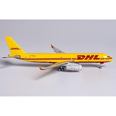 40005 Tupolev Tu-204-100S DHL RA-64024 Scale 1/400 Cover