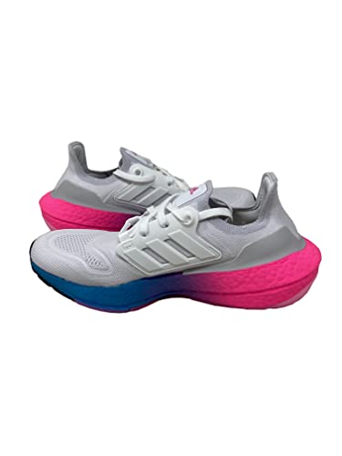 Image of adidas Women's Ultraboost 22 Running Shoe