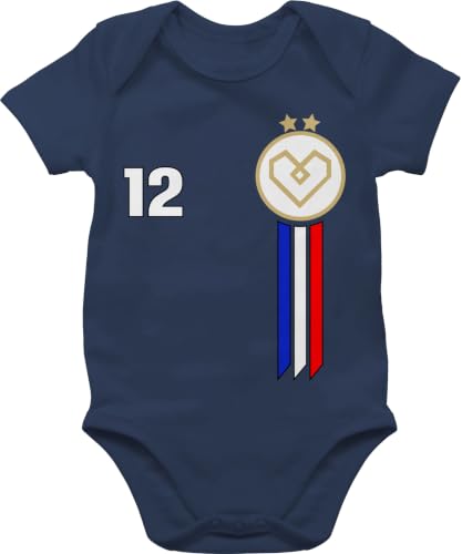 Baby Body Kurzarm - 2026 Fussball WM Fanartikel - Frankreich Wappen Trikot Streifen mit Herz - Fußball Geschenk Trikot - 6/12 Monate - Navy Blau - europameisterschaft em 2024 fu ball fußballer