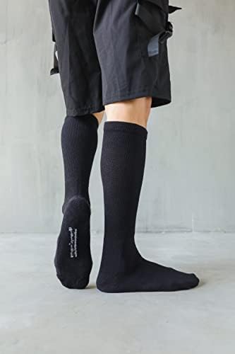 Yomandamor Men's Bamboo Seamless Diabetic Socks Over the Calf Loose Top White Black Socks,4 Pairs