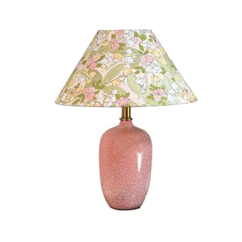 Lampe de bureau moderne pour créer une ambiance feutrée en décoration de chambre