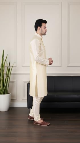 Image of SadreeMen's Silk Blend|Classic|Occassion|Ethinic|Full Sleeve|Mandirn Collor|Knee Length|Solid Colour|Light Weight|Comfort|Regular Fit Kurta Pyjama Set