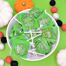 Tootsie Caramel Apple Pops, Wrapped, Bulk, Green Apple Flavored Hard Candy With A Delicious Caramel Coating (2 Pounds)