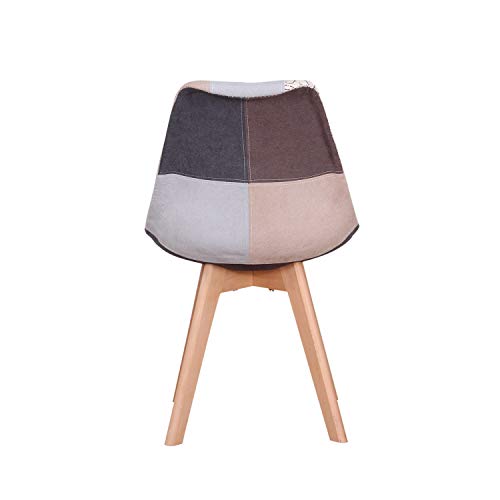 Chaises patchwork scandinaves pour une cuisine chaleureuse