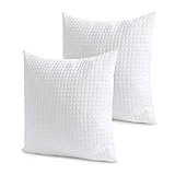 Der Bezug des Kissens besteht aus einem feinen Mikrofasergewebe, das atmungsaktiv und hautfreundlich ist