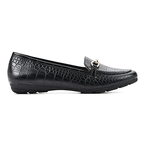 Image of CLIFFS BY WHITE MOUNTAIN Women's Glowing Cushioned Loafer Flat