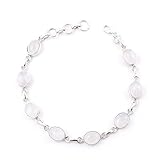 El largo de la pulsera es 17 cm y viene con una cadena de extensión de 3 cm; así ajusta a casi cualquier tamaño de muñeca. Esta pulsera es un producto de artesanía.