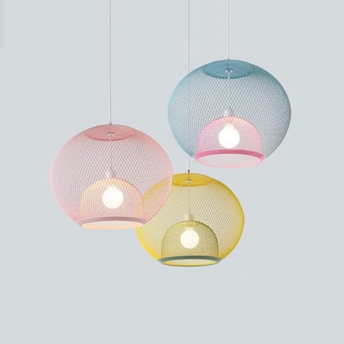 Suspension double couche métal rose pour éclairer une table de restaurant