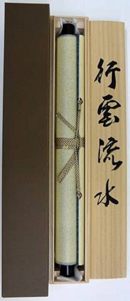 掛け軸　滝　(肉筆) 楽天市場】【中古】【書画】井上秀峰筆 滝鯉 肉筆絹本掛軸（共箱