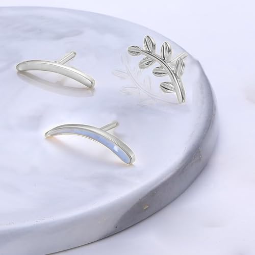 Image of VAMA FASHIONS 5 Pair 18K Plated Multiple Pericing Anti Tarnish Stud Earrings Hypoallergenic Helix Tragus Waterproof Lightweight Ear Studs Combo Set For Women