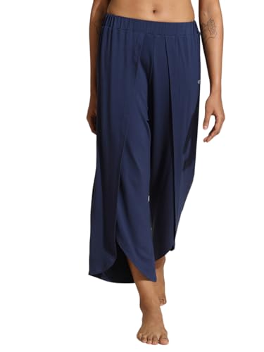 Image of Silvertraq Women's Padded Moto Crop Tee