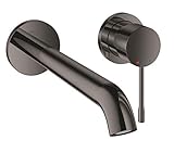 GROHQ AQUA GUIDE: Richten Sie den beweglichen Strahlregler der Armatur individuell aus, so können Sie den Wasserstrahl perfekt an Waschtischform und -tiefe anpassen und profitieren von höchster Flexibilität bei den täglichen Anforderungen im Badezimmer.