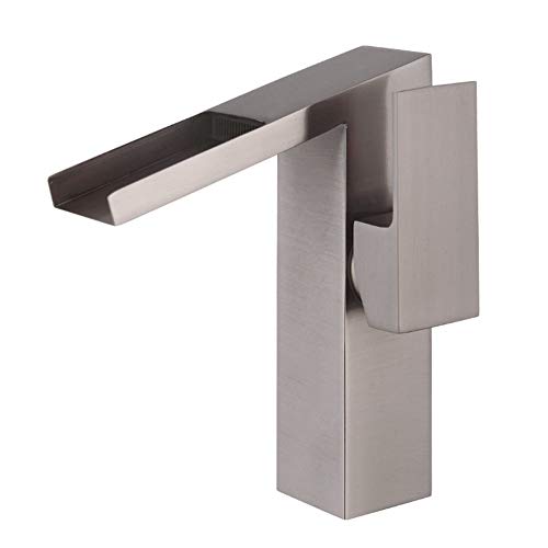 Robinet d'évier en laiton de style européen pour un lavabo chic de salle de bains