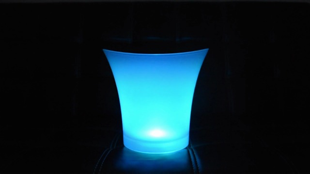 Tiandirenhe LED Eiskübel,Sektkühler led,5L LED Eiseimer, Zum Kühlen von Champagner, Wein, Getränke, Bier, für Party… – Bild 8