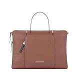 Misure: 42x30x3 cmMateriale: pellechiusura con ziptracolla applicabile e regolabilepuò contenere notebook fino a 15.6