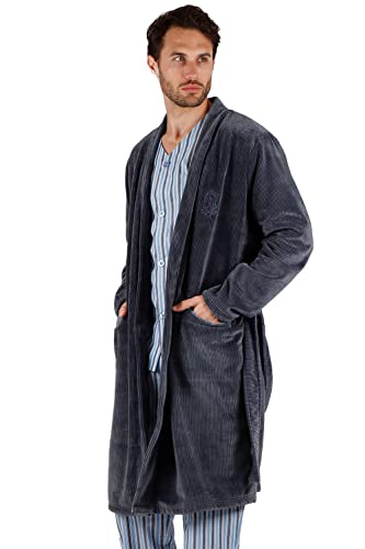 Bata manga larga every stripe para hombre que busca abrigo en casa