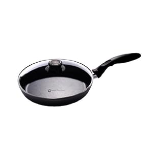 Swiss Diamond 9.5 Inch Frying Pan with Lid – HD Nonstick Diamond Coated Aluminum Skillet – PFOA Free, Dishwasher Safe and Oven Safe Fry Pan, Grey, Cover Included