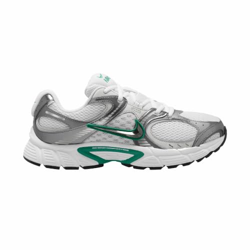 Image of Nike Men's V5 RNR Shoes