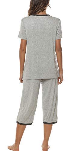 Image of JINSHI Women's Pajamas Set Short Sleeve Top and Capri Pants Lightweight Sleepwear Comfy Pjs Lounge Set with Pockets