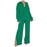 Blusa plisada de manga larga con cierre frontal de botones que aporta un clásico y favorecedor a la silueta